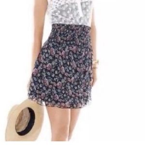 Cabi xs flirty smocked skirt